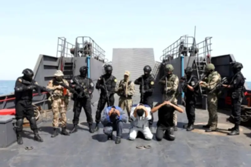 إيران وروسيا تنفذان تدريباً مشتركاً ناجحاً لمكافحة القرصنة البحرية