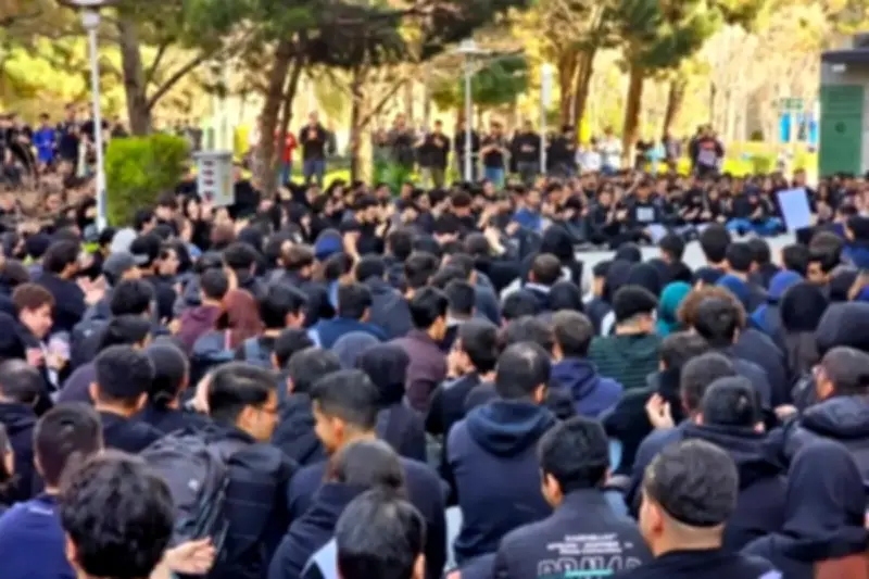 تجمعات دانشجویی در دانشگاه‌های تهران: اعتراض مجاز، خشونت ممنوع