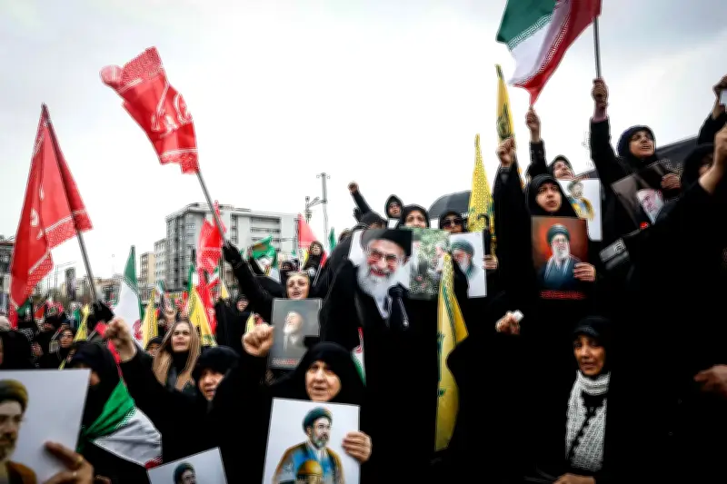 مسيرات يوم القدس في إيران تظهر الصمود الشعبي رغم الضربات الأمريكية الإسرائيلية