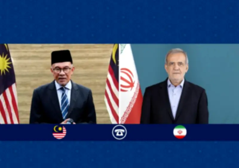 رئیس‌جمهور ایران و نخست‌وزیر مالزی تبریک عید را تبادل کردند