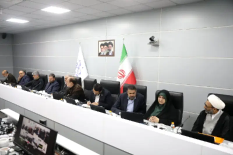 نواب إيرانيون يدعون لتوسيع ممرات التصدير والاستيراد في ظل العقوبات الأمريكية