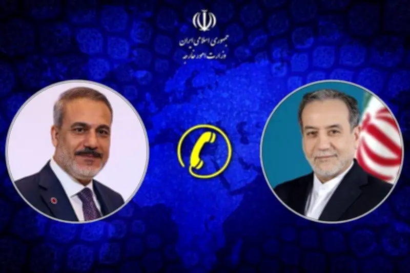 وزرای خارجه ایران و ترکیه درباره تحولات منطقه گفتگو کردند