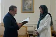 منسق مقيم جديد للأمم المتحدة في إيران يقدم أوراق اعتماده لوزير الخارجية