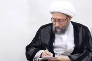 رئیس مجمع تشخیص مصلحت: ایرانیان در کنار لبنان ایستاده‌اند