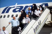 عودة أول مجموعة من حجاج إيران إلى الوطن